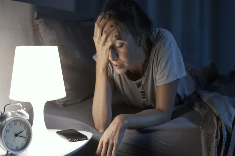 Mal dormir fait-il grossir ? Ce que le sommeil change à la faim